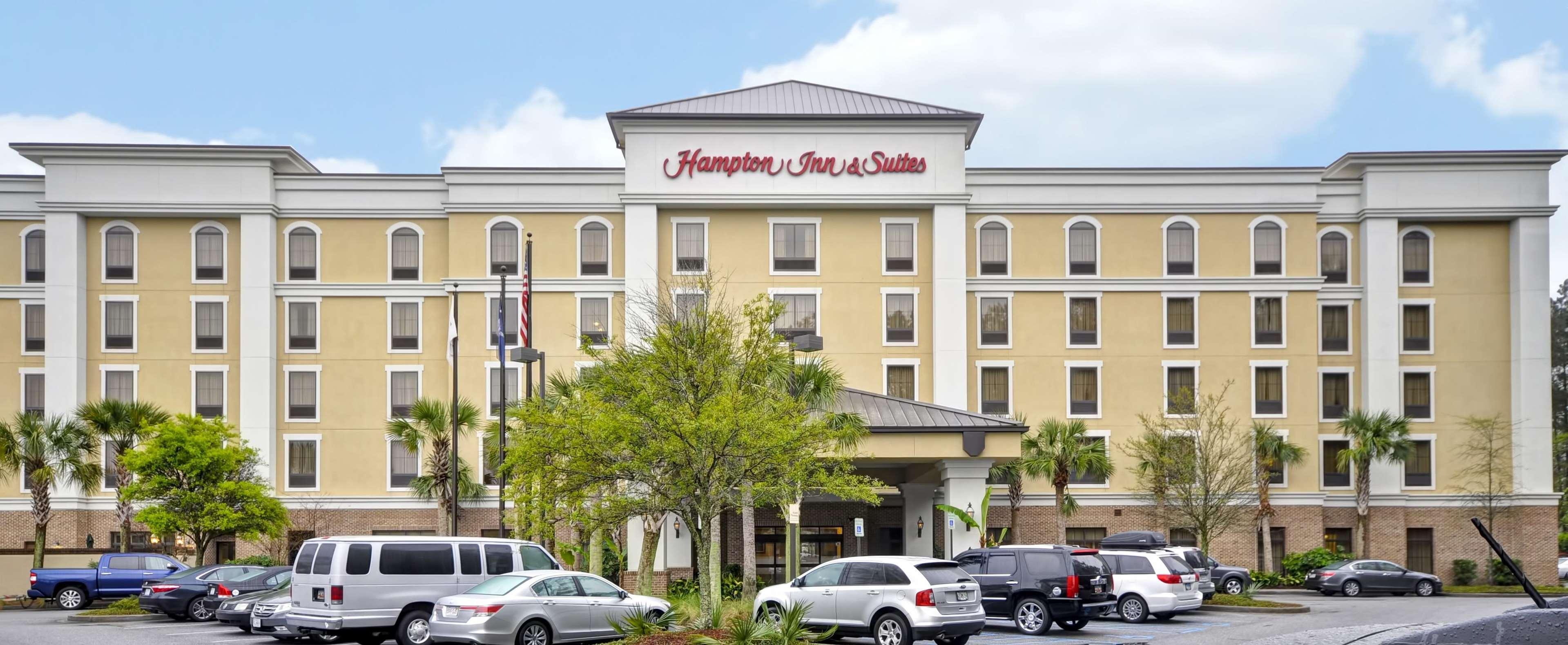 Hampton Inn & Suites North Charleston-University Boulevard Exterior photo
